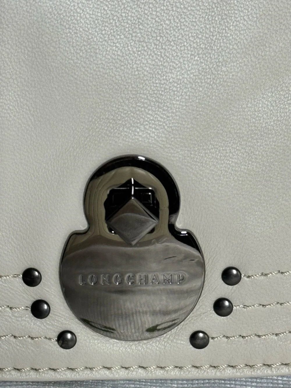 Longchamp Light Beige Leather Saddle Shoulder Hobo Bag